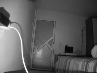 voyeurcam charmhellen kitchen