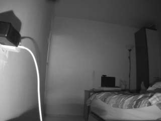 voyeurcam charmhellen kitchen
