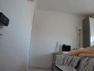 voyeurcam charmhellen kitchen