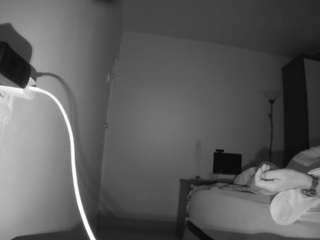 voyeurcam charmhellen kitchen