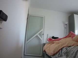 voyeurcam charmhellen kitchen