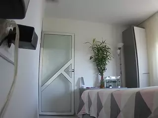 voyeurcam-charmhellen-kitchen's Live Sex Cam Show