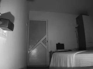 voyeurcam charmhellen kitchen's Live Sex Cam Show