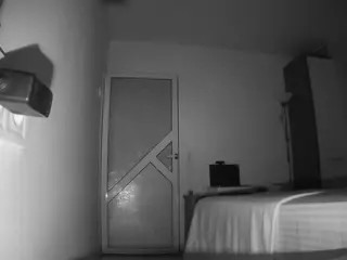 voyeurcam charmhellen kitchen's Live Sex Cam Show