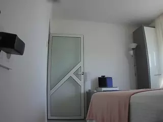 voyeurcam charmhellen kitchen's Live Sex Cam Show