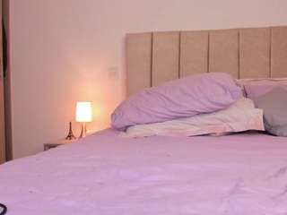 Live webcam model michelleex on Soda Cams