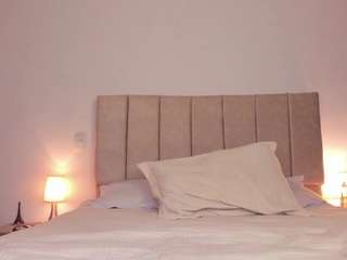 michelleex Live Webcam on CamSoda