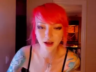 PsychoCandy's Live Sex Cam Show