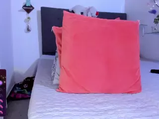 DulcceMaria's Live Sex Cam Show