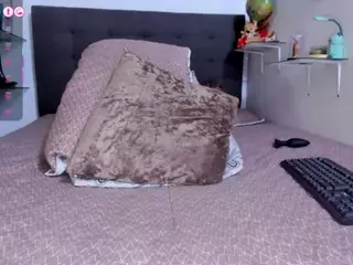 DulcceMaria's Live Sex Cam Show