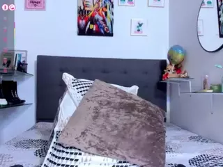 DulcceMaria's Live Sex Cam Show