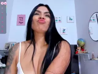 DulcceMaria's Live Sex Cam Show