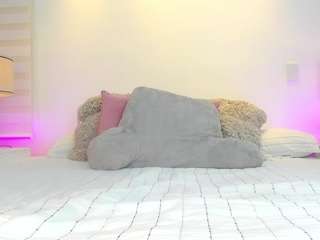 loribauer from CamSoda is Freechat