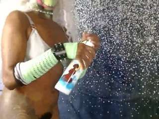 moebootyrayna webcam