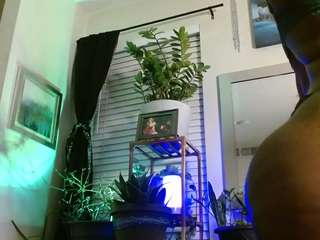 ItsMoeDuh live cam preview