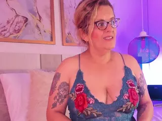 valeryhart's Live Sex Cam Show