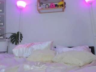  cheerrybomb chat room