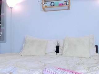 cheerrybomb Live Webcam on CamSoda