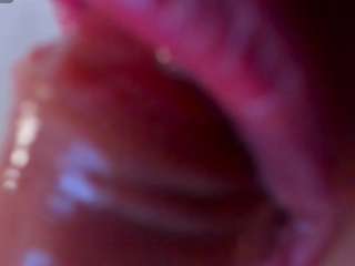 cheerrybomb Live Webcam on CamSoda