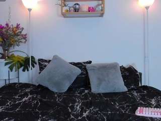 cheerrybomb Live Webcam on CamSoda