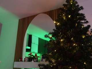 Live webcam model cheerrybomb on Soda Cams