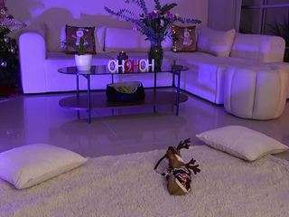 cheerrybomb Live Webcam on CamSoda