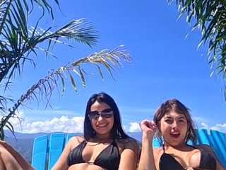 cheerrybomb Live Webcam on CamSoda