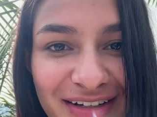 cheerrybomb Live Webcam on CamSoda