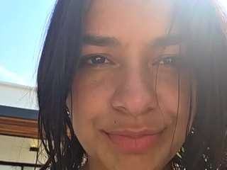 cheerrybomb Live Webcam on CamSoda