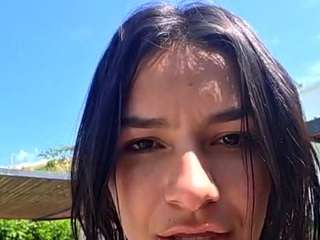 cheerrybomb Live Webcam on CamSoda