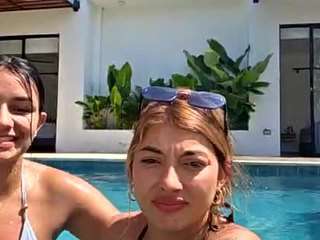 cheerrybomb Live Webcam on CamSoda