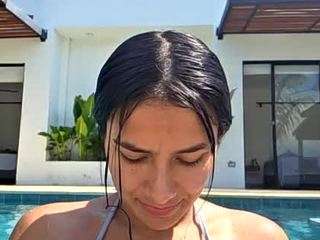 cheerrybomb Live Webcam on CamSoda