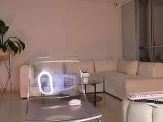 cheerrybomb Live Webcam on CamSoda