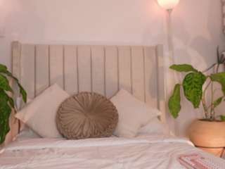 cheerrybomb Live Webcam on CamSoda