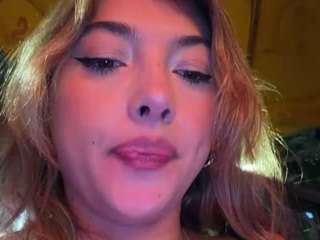 cheerrybomb Live Webcam on CamSoda