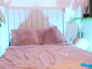 cheerrybomb Live Webcam on CamSoda
