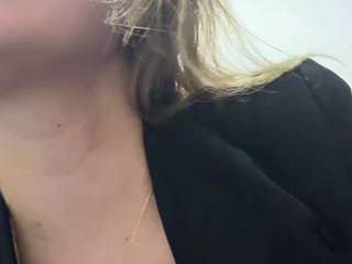 cheerrybomb Live Webcam on CamSoda