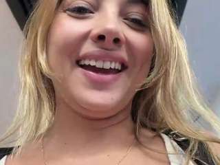 cheerrybomb webcam