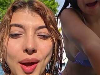 cheerrybomb Live Webcam on CamSoda