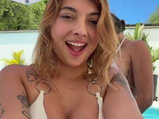 cheerrybomb Live Webcam on CamSoda