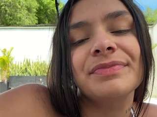 cheerrybomb Live Webcam on CamSoda