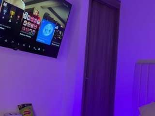 cheerrybomb live webcam show
