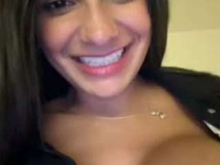 Dani Rouge live cam