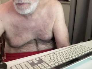 coachkarl, male webcam model,  years old, on live webcam