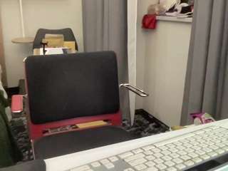 coachkarl Live Webcam on CamSoda