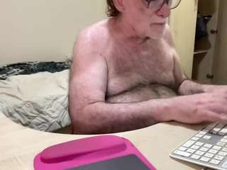 coach karl live cam — bedroom, bull, daddy