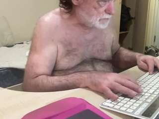Coachkarl's cam show statistics and live stream