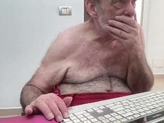 coach karl live cam preview