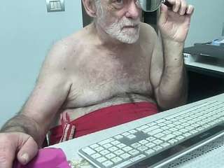 coach karl live cam preview