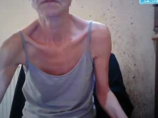 sexygeny Live Webcam on CamSoda